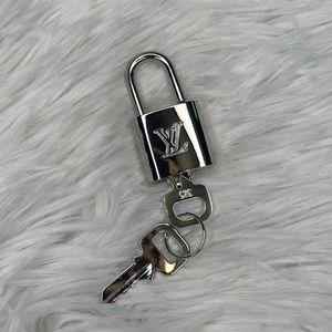 Authentic Louis Vuitton Silver Lock & Keys #315